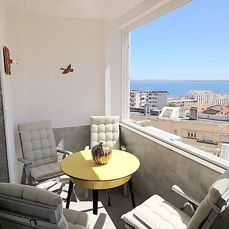 Panteao - Altstadt Apartman *
