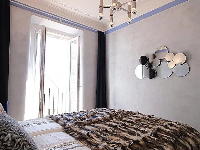 Panteao - Altstadt * Lisboa